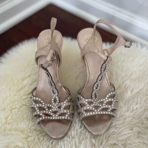 Vince Camuto Christina Platform Sandal -Size 7.5